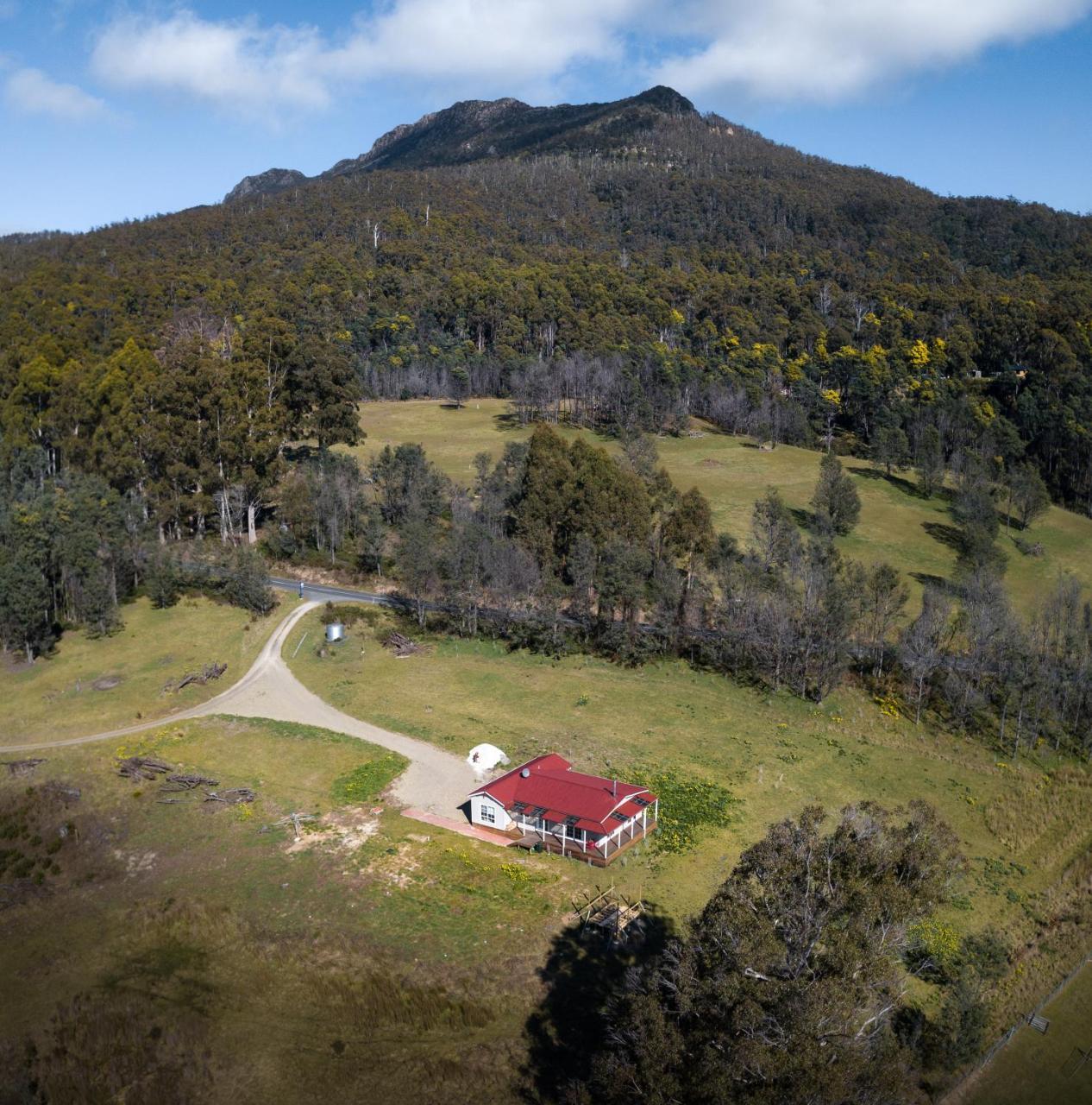 Mountain Blue Guest House Deloraine Dış mekan fotoğraf